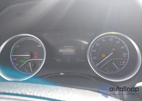 2021 Toyota Camry Xle Hybrid z USA, uszkodzony, nr VIN 4T1F31AK0MU555466